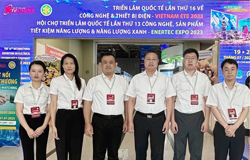 海阔天高 ，，“颐越”千里